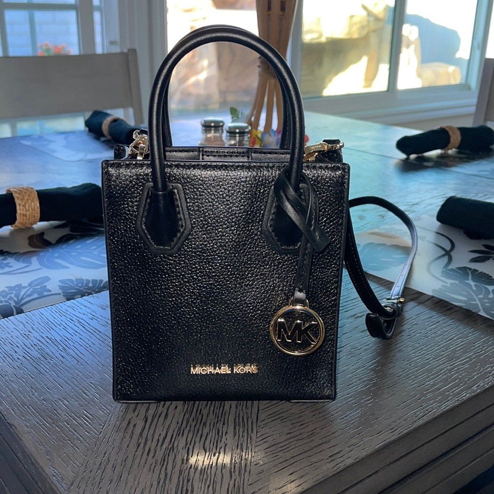 Michael Kors Mini Crossbody